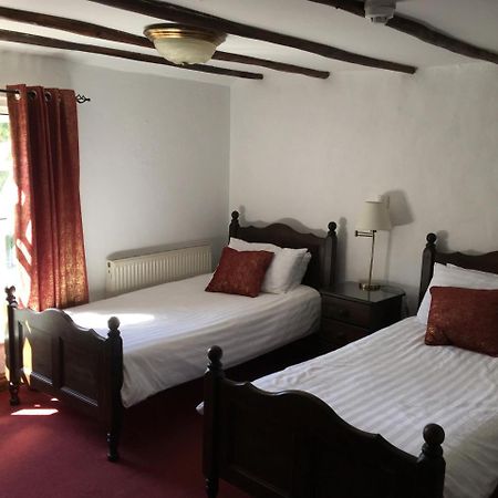 Отель The Farmers Arms Eccleston  Экстерьер фото