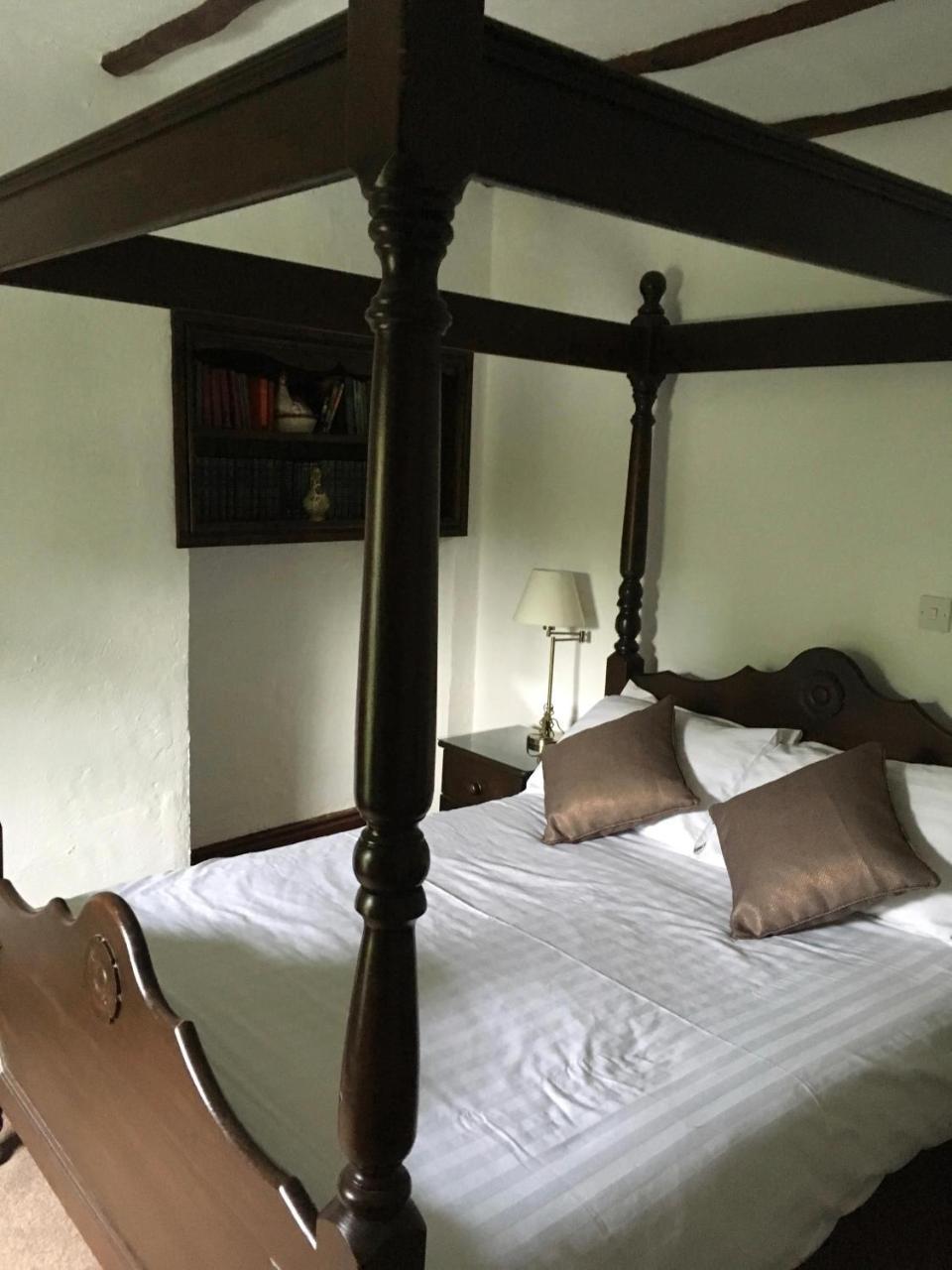 Отель The Farmers Arms Eccleston  Экстерьер фото