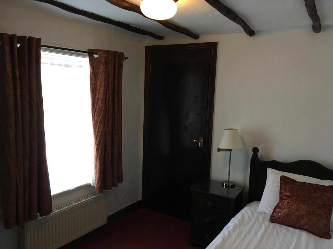 Отель The Farmers Arms Eccleston  Экстерьер фото