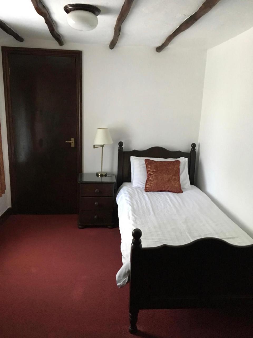 Отель The Farmers Arms Eccleston  Экстерьер фото