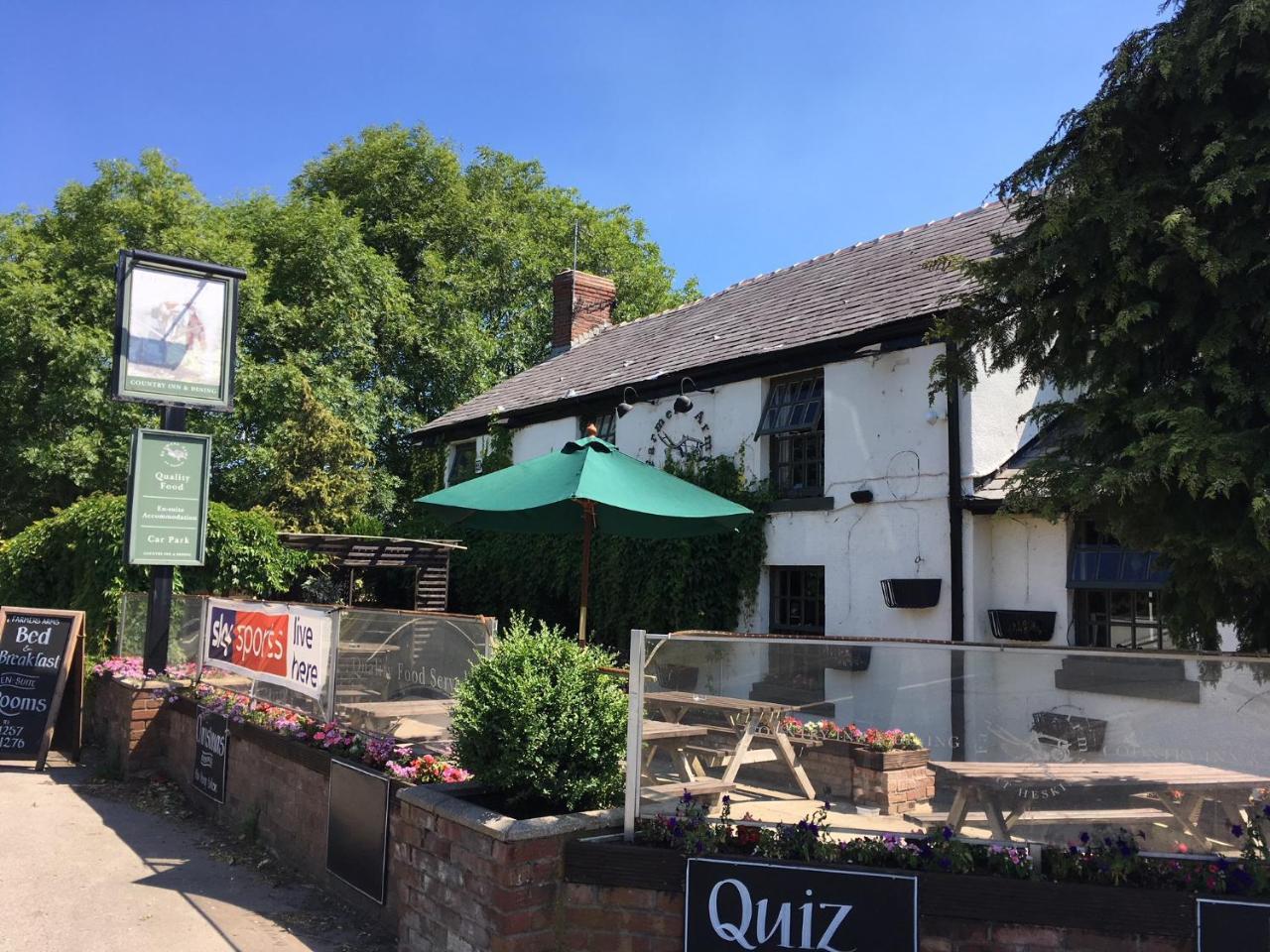 Отель The Farmers Arms Eccleston  Экстерьер фото